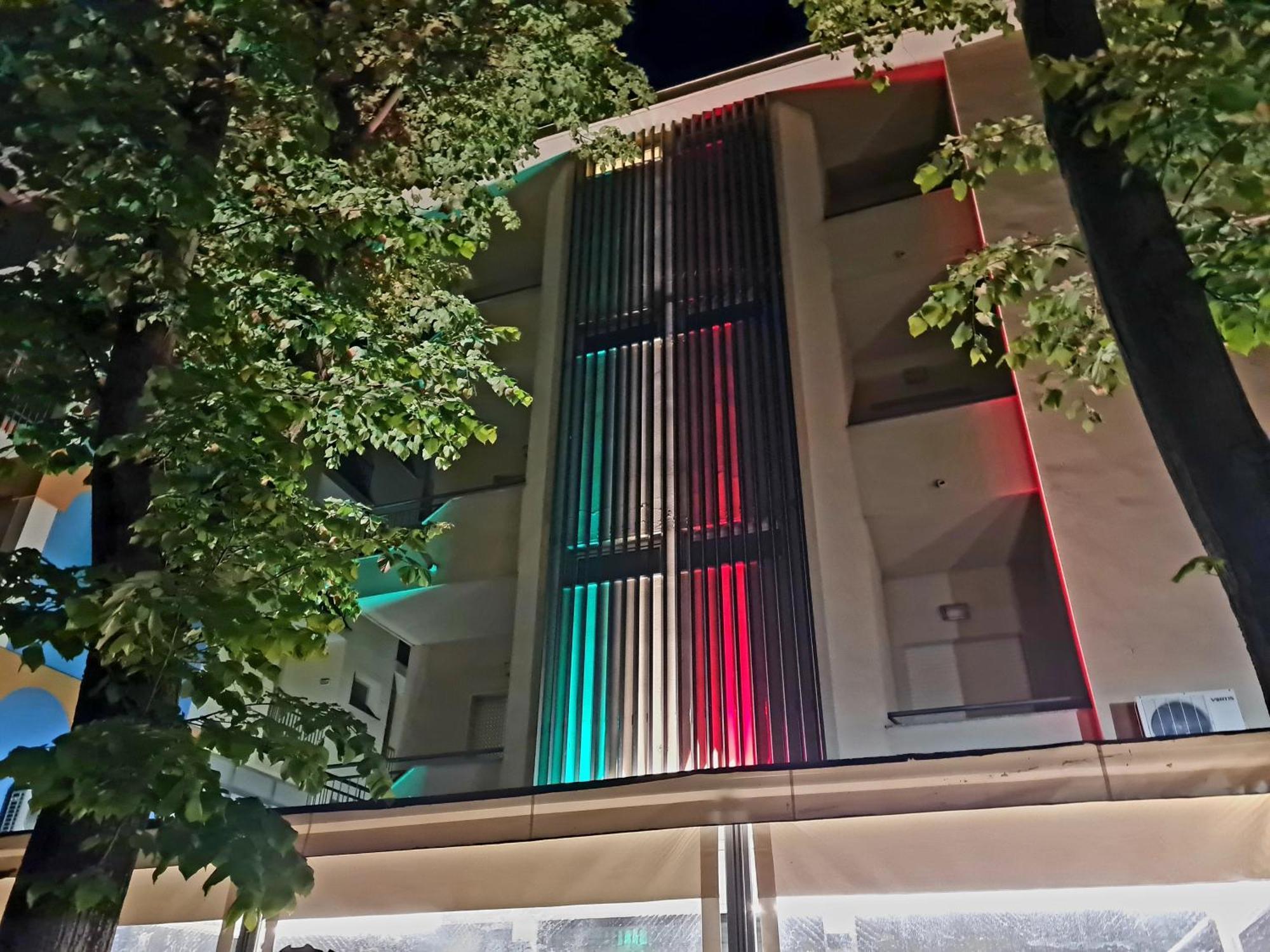 Hotel Dear Rimini Esterno foto